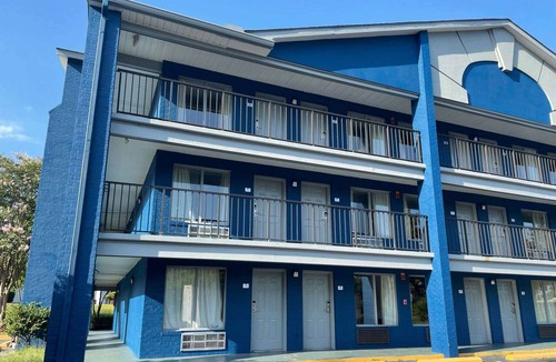 Tillmans Corner Hotel | Travelodge by Wyndham Mobile Al