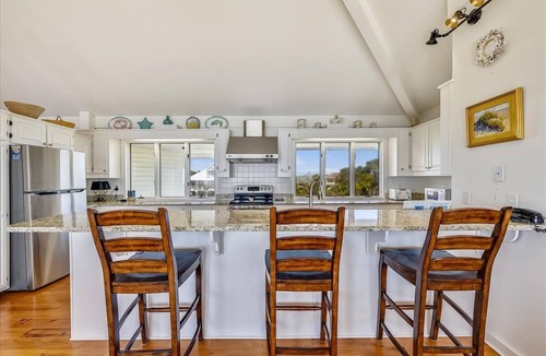 Plantation House | TREAT YOUR FAMILY to comfort in this beautiful four bedroom home.