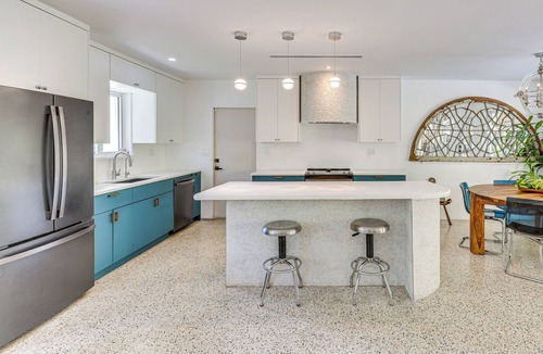 Seybold House | Tropical backyard w/pool: 10 min from Miami Beach!