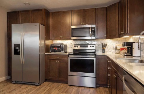 North Andrews Gardens House | Tropical Retreat/Close to Hard Rock and Beach