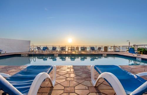 Seabreeze Park Hotel | Tropical Winds Resort Hotel