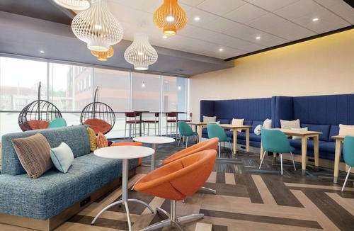 Lake Charles Hotel | Tru By Hilton Lake Charles