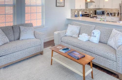 Historic Downtown Apalachicola Apartment | Tupelo Suite