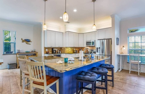 Holmes Beach House | Turtle Cove: 4 Houses to Beach, Elevator, Pool, by Anna Maria Life Vacation Rentals