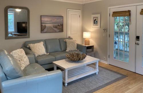 Santa Rosa Beach House | Twin Palms Cottage in Blue Mountain Beach