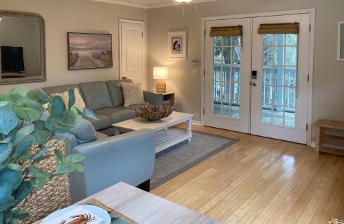 Santa Rosa Beach House | Twin Palms Cottage in Blue Mountain Beach