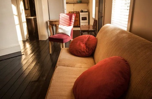 Central City House | Two bedroom Comfort Near Everything!