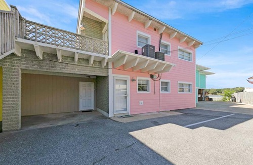 Fort Walton Beach Apartment | Ultimate Waterfront 2BR Condo on Okaloosa Island