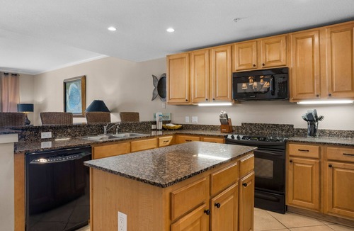 Santa Rosa Beach Condo | Unique Corner Condo | Free Beach Service | Large Balcony | Designated Beach Fron