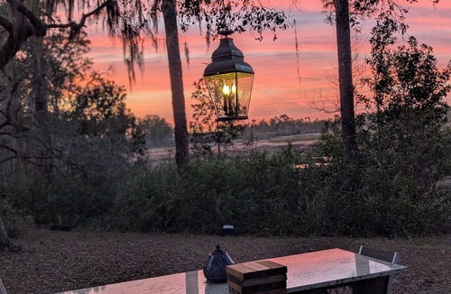 Edgar RV Rental | Unique Pop-Up Glamping Retreat Fire Pit & Hammock- Pet Welcome & Free Parking!