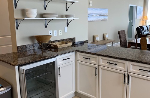 Navarre Beach Condo | Unobstructed Panoramic Views of Aqua-marine Waters & Sugar-white Gulf Beaches