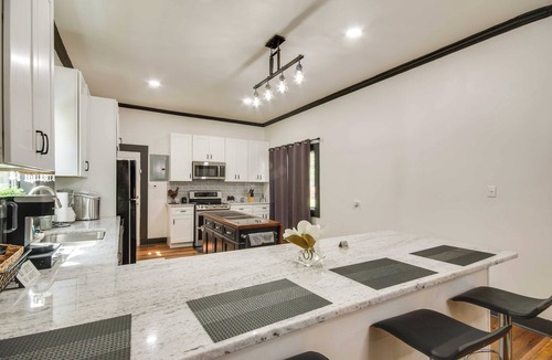 Greenwood Apartment | Updated Cottage w/Fireplaces in North Greenwood!