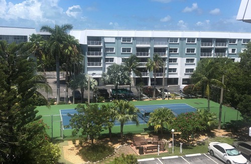 Midtown Condo | UPSCALE CONDO @ BELOW MARKET RATES