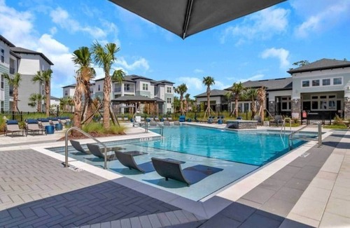 Highlands Apartment | Upscale Stay by Airport & St. Johns River
