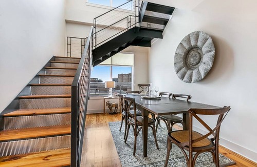 Central Business District Hotel | Live in the Heart of Downtown New Orleans