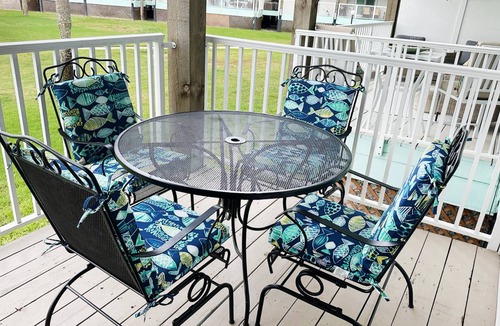 Lower Grand Lagoon Condo | 61 m² Condo ∙ 1 bedroom ∙ 4 guests