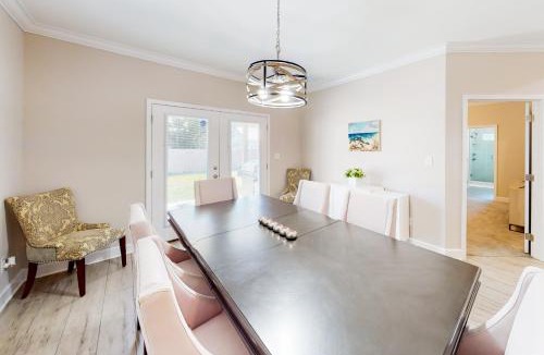 Navarre House | Vacation Breeze
