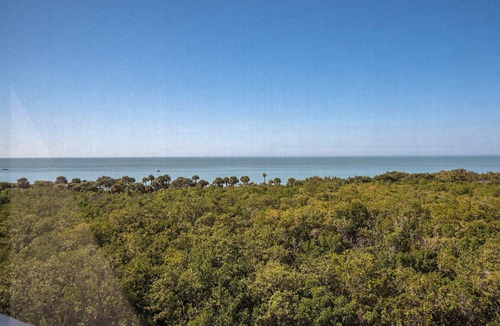 Vanderbilt Beach Apartment | Vanderbilt Towers - Vanderbilt Beach - Bayside