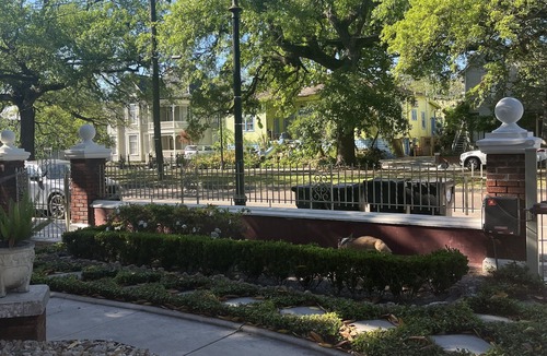 Esplanade Ridge Bed & Breakfast | Very Near the French Quarter. BnB room with Private Bath
