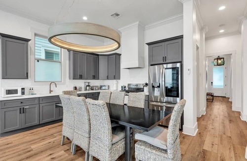 Bywater House | Vibrant Bywater Getaway w/Pool