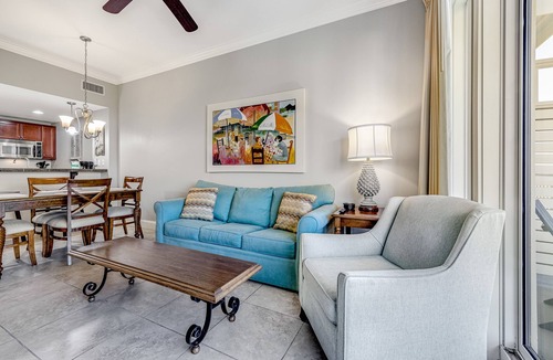 Baytowne Wharf Condo | Vibrant seventh-floor condo with pool, hot tub, sauna, private W/D & fast WiFi
