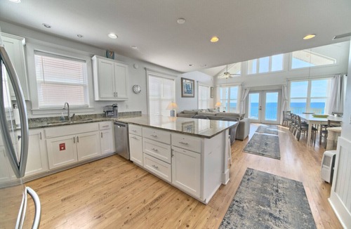 Fort Bay Condo | Villa Rosemary - Shared Pool & Tennis, Sleeps 18!