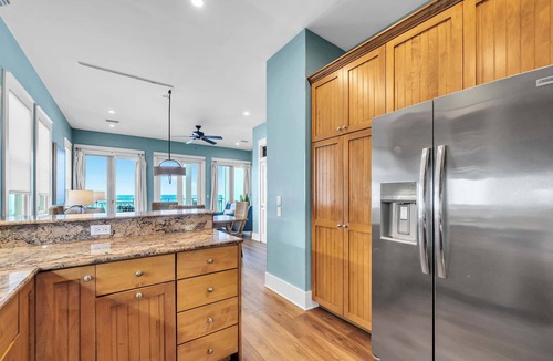 Delos House | Villa Royale | 1 PM Check in! | Beach Front Done Right! | Splash Pool! | Upgrades Done In 2026!