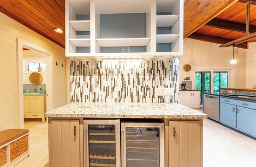 Jensen Beach House | Villa Zephyra, Grand 8BR Villa for Families & Groups