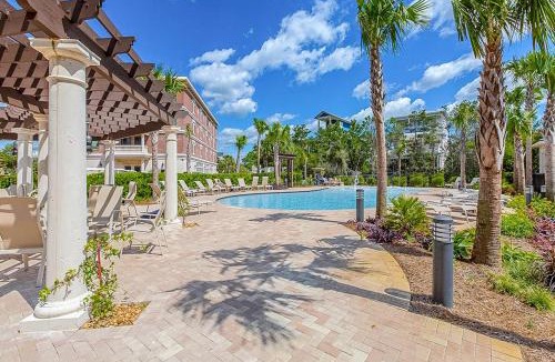 Seacrest Beach Hotel | Village of South Walton CB 243