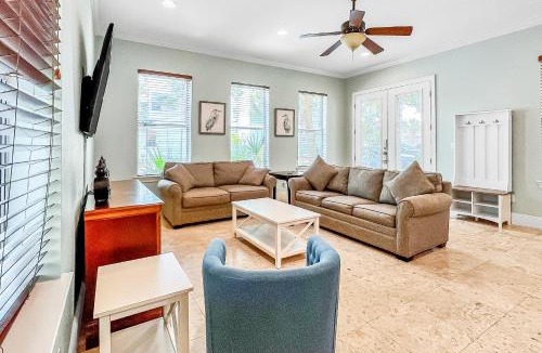 Villages of Crystal Beach House | Villages of Crystal Beach Family Tides