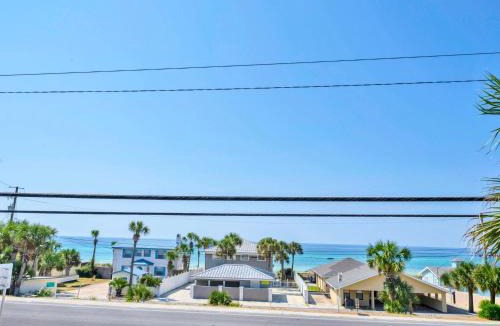 Bahama Beach House | Vista del Mar I - Rest - A - While 201