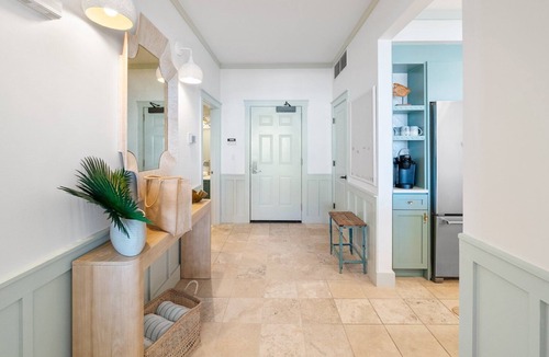 WaterSound Beach Condo | "Vitamin Sea" | Beachfront | 4 Bikes Included