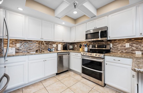 Navarre Beach Condo | Wake Up to the Sound of Waves Rolling In, Right Outside Your Door!