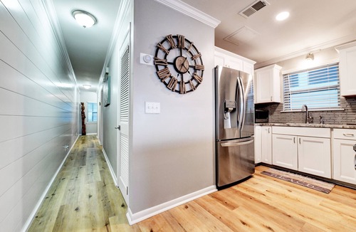 Laguna Beach Estates House | Walk out the deck to the sand - Beachfront Home - DRIFT AWAY