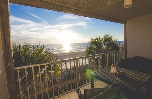 Biltmore Beach Condo | Walk Right in Your BeachFront Condo-FreWIFI directly on Beach B9NauticalWatch