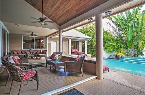 Pompano Beach House | Walk to Beach! Poolside Oasis in Pompano