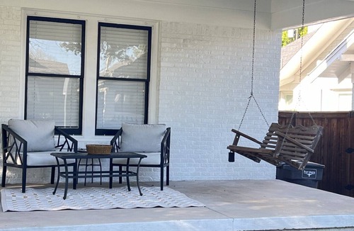 Fort Worth Cultural District House | Walk to Dickies Arena, Will Rogers, Modern Museum ,Omni,NTHSC, Botanical Gardens