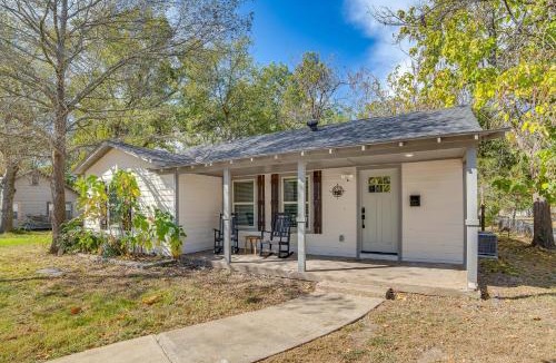 Commerce House | Walk to East Texas A&M! Home w/Pet-Friendly Yard