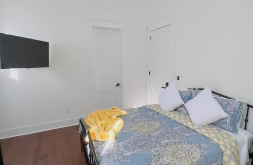 Seventh Ward House | Walk to French Quarter House of Jazz & Blue Suite
