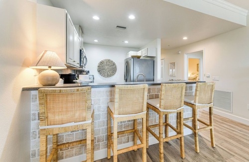 Placida Apartment | Walk to Marina: Placida Condo w/ Community Perks!