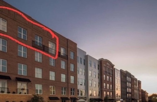 Oxford Condo | WALK TO THE BASEBALL STADIUM AND THE SQUARE! Sleeps 7, stocked fridge and snacks