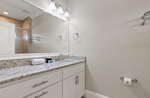 Sunnyside On The Gulf House | Walk To The Beach! 3 Story Home! 2 Balconies With Gulf Views!