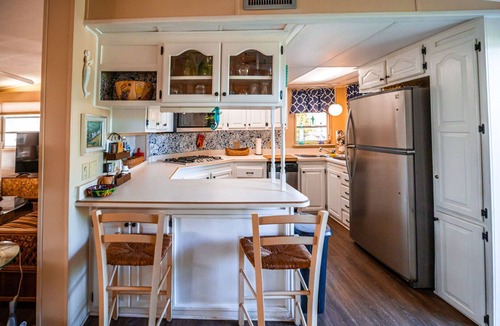 Cudjoe Key Cottage | Walk to the Pool - Venture Out Unit 333