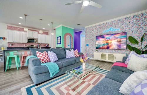 Villages of Crystal Beach House | Walk2Beach | Golf Cart | Arcades | Dog Friendly | Stocked Kitchen