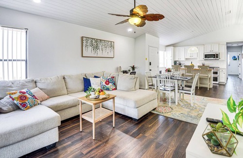 Butler Beach Cottage | 'wandering Waves!' w/Private Beach & Pool Access