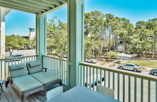 Beach District Condo | Watercolor by Dune Vacation Rentals - Beach District