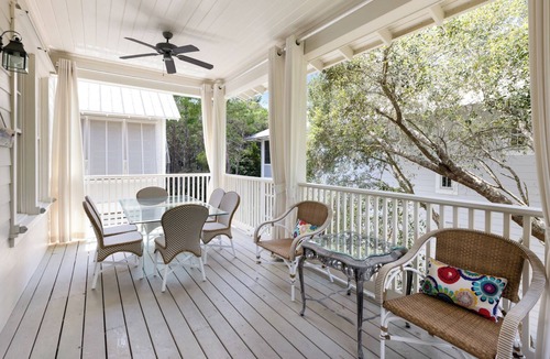 Cottage District House | WaterColor: Private Heated Pool, 6-Seater Golf Cart, Park District Perfection