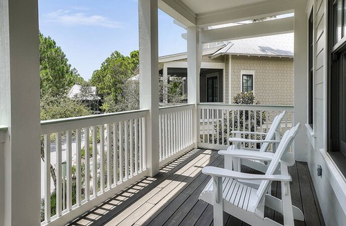 Forest District House | Watercolor Reunions by Five Star Properties