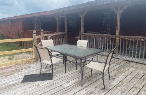 Anacoco House | Waterfront 2 bedroom home- South Toledo Bend
