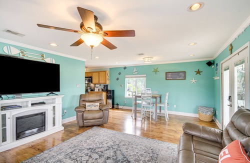 Shoreline Park House | Waterfront Bay St Louis Home w/Private Dock!